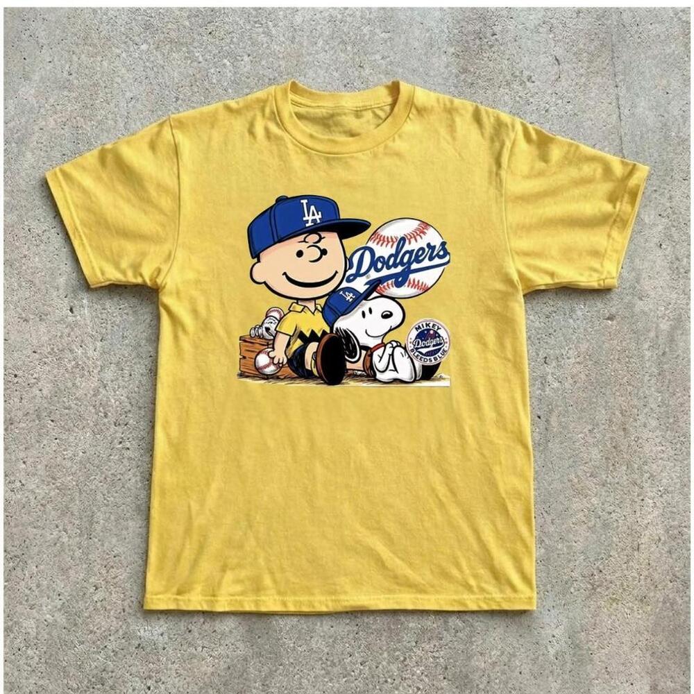 Yellow Snoopy And Charlie Brown La Dodgers Tee